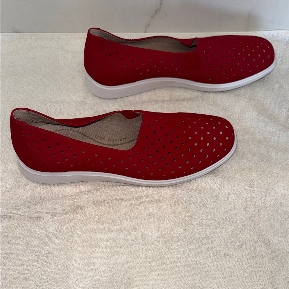 Munro Red Slip-On Flats with Perforated Design - Picture 9 of 11